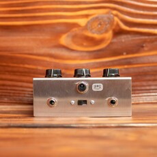 Wren and Cuff Wren and Cuff Blue-Violet Caprid Special Pedal