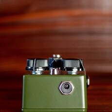 Wren and Cuff Wren and Cuff Tall Font Russian Pedal