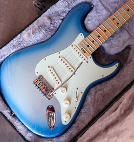 Fender Used Fender American Elite Stratocaster - Sky Burst Metallic (2018)
