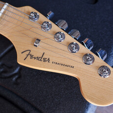 Fender Used Fender American Elite Stratocaster - Sky Burst Metallic (2018)
