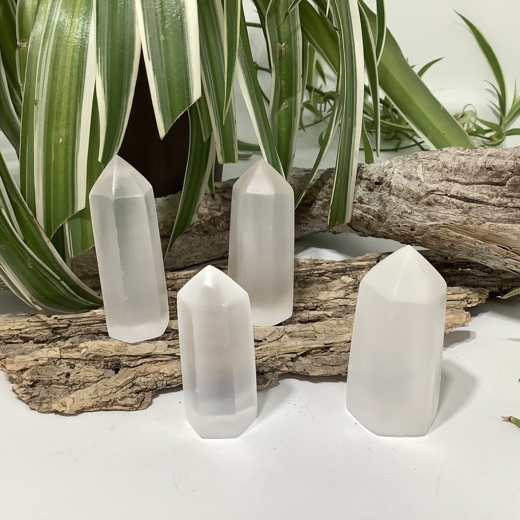 Selenite Tower 59 mm Height