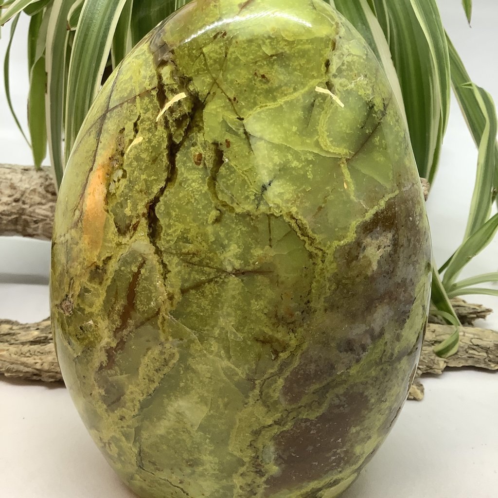 Green Opal Free Form 130 mm Height