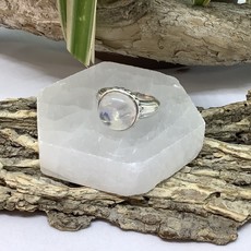 Moonstone Sterling Silver Ring Size 8