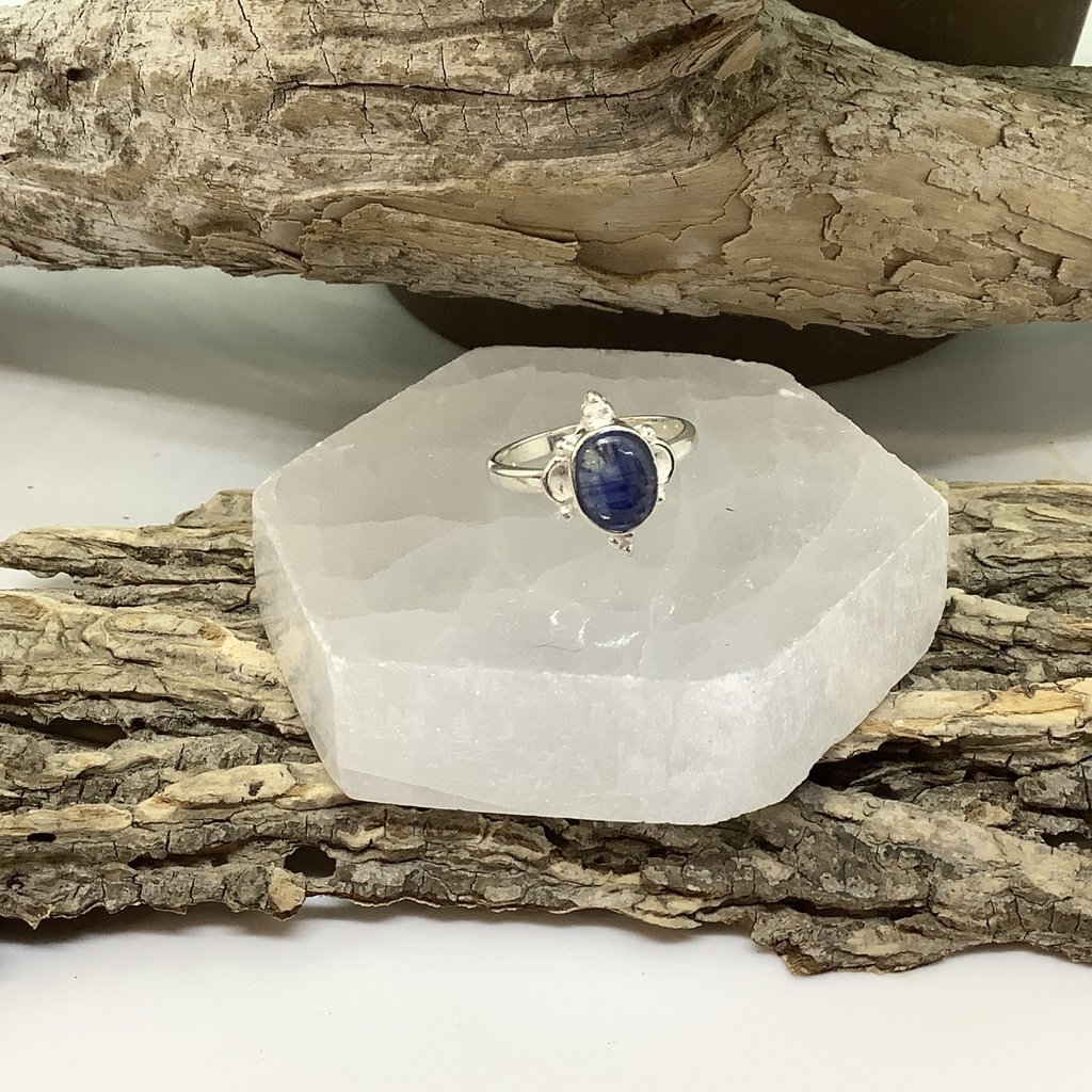 Blue Kyanite Sterling Silver Ring Size 7