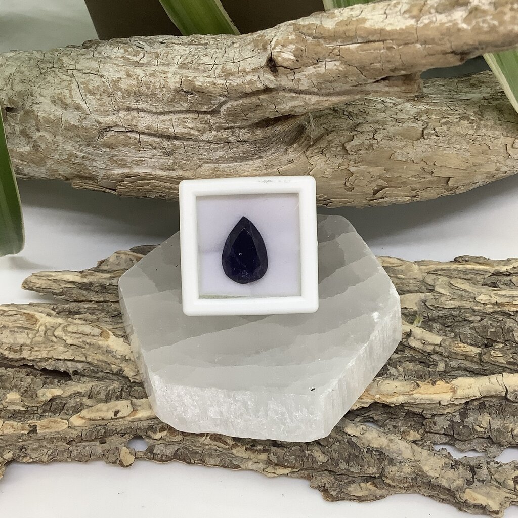 Iolite Cabochon