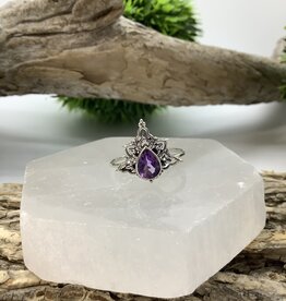 Amethyst Sterling Silver Ring Size 8