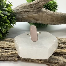 Rose Quartz Sterling Silver Ring Size 8