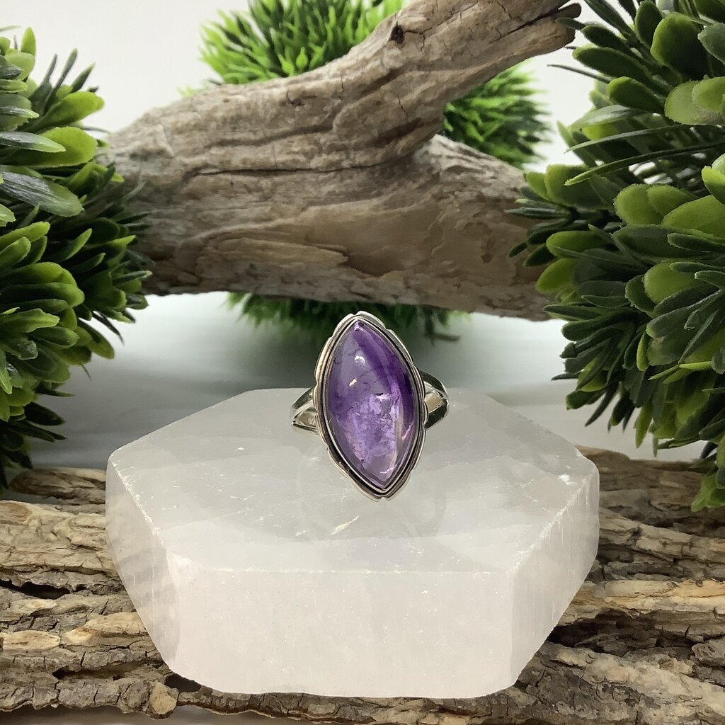 Amethyst Sterling Silver Ring Size 9