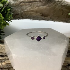Amethyst Sterling Silver Ring Size 9