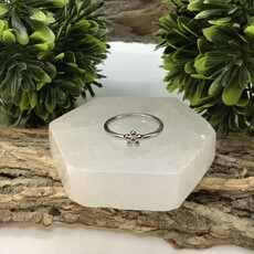 Flower Sterling Silver Ring Size 9