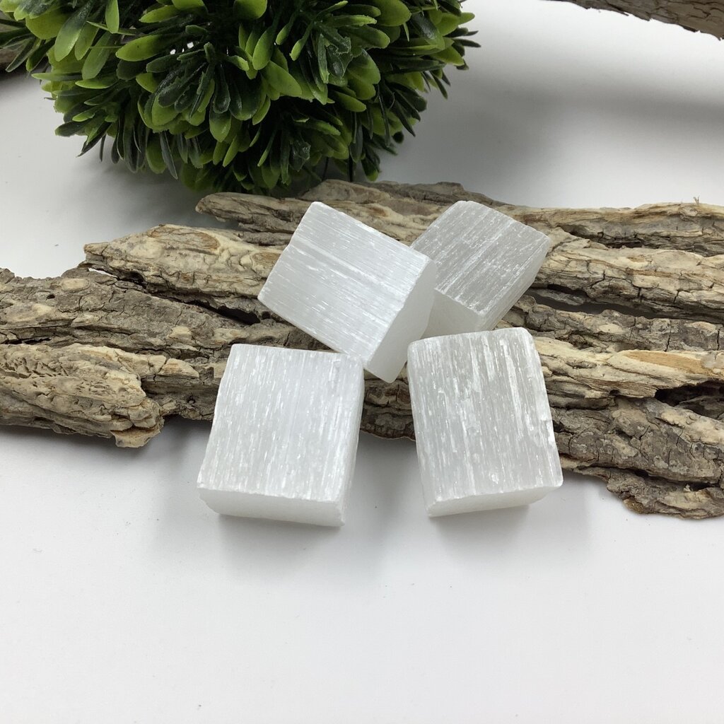 Selenite Chunk