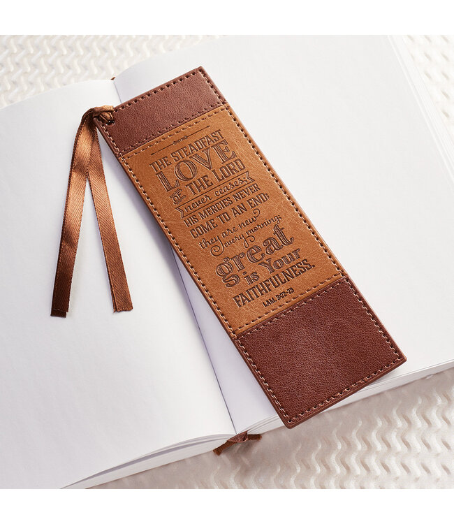 Steadfast Love of The LORD Brown Two-tone Faux Leather Bookmark - Lamentations 3:22-23 | 仿皮書籤