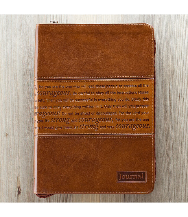 Strong and Courageous Zippered Classic LuxLeather Journal - Joshua 1:5-7 | 仿皮拉鍊封口日記本