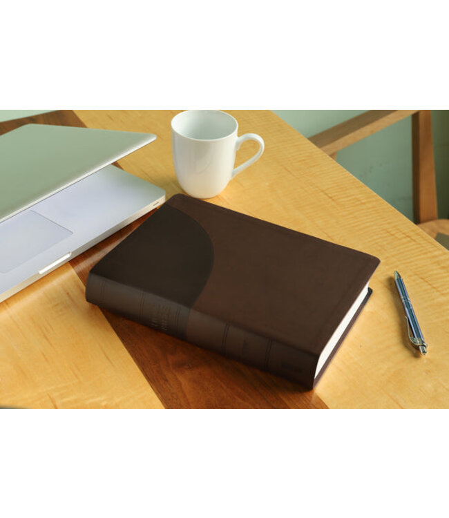 NIV, Super Giant Print Reference Bible, Red Letter Edition, Comfort Print, Chocolate LeatherSoft