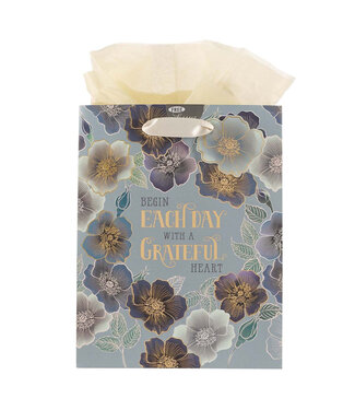 Christian Art Gifts Begin Each Day With A Grateful Heart Medium Gift Bag