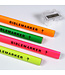 4 Piece Assorted Colors Jumbo Dry Highlighter Bible Markers with Sharpener | 4支混合顏色的大號乾式螢光筆聖經標記筆，附削尖器