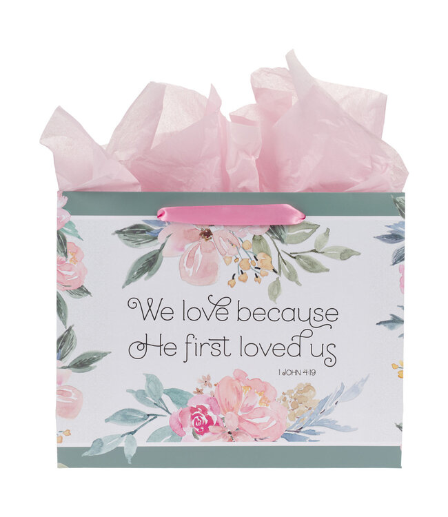 He First Loved Us Large Landscape Gift Bag with Card Set - 1 John 4:19 | 大號橫式禮品袋及卡片套裝 - 約翰一書 4:19