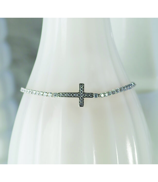 Adjustable Bracelets - Cross Silver Bracelet 銀色鑲石手鐲—閃石十字架