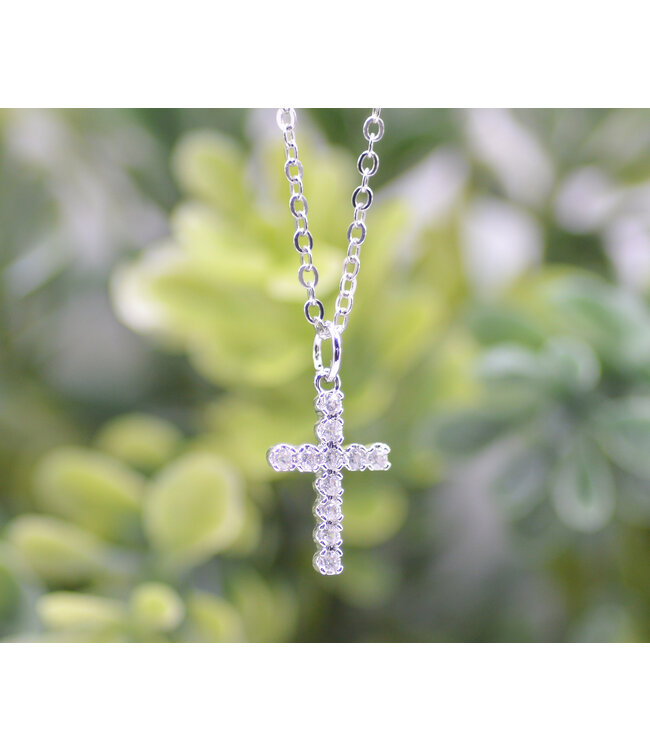 Grace Collection - Small Cross Necklace 【恩典系列】小十字架項鍊
