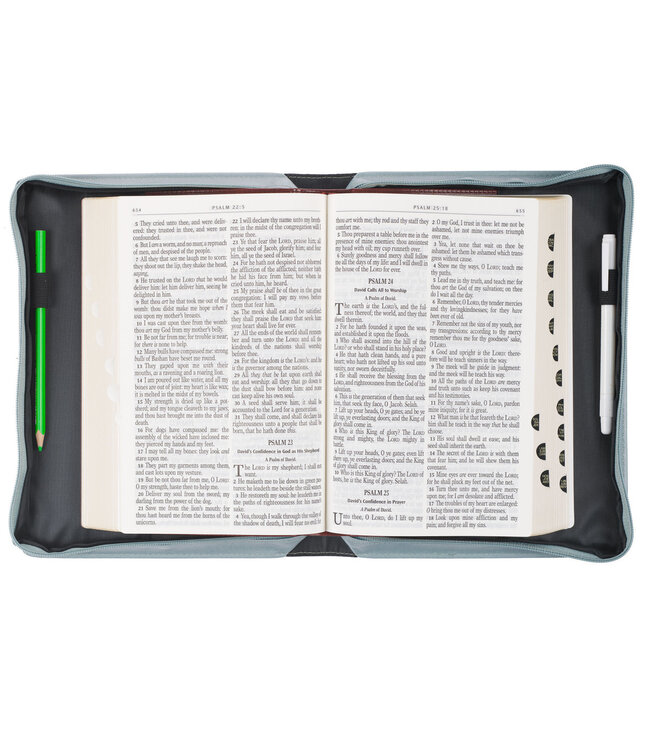 Trust in the Lord Pearlescent Pewter Floral Fashion Bible Cover - Proverbs 3:5 時尚仿皮聖經套