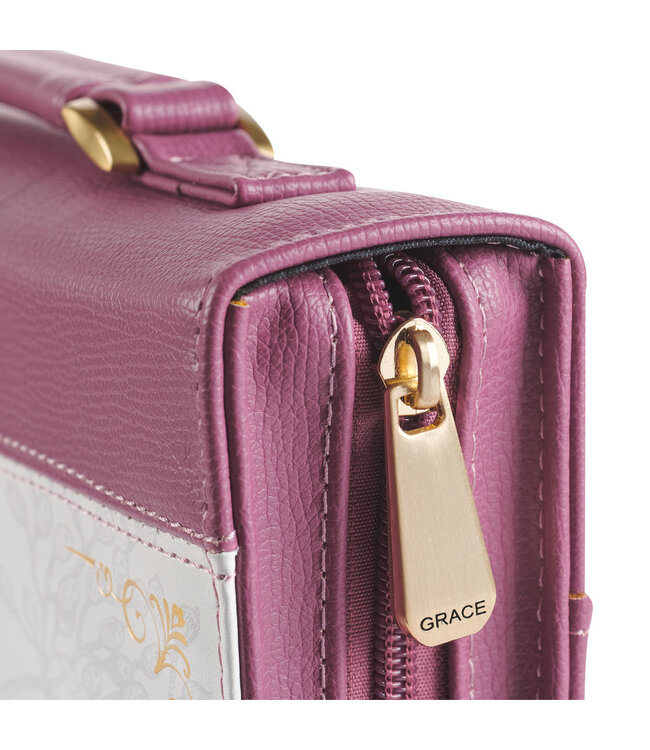 Strong and Courageous Topas Pink Faux Leather Fashion Bible Cover - Joshua 1:9 時尚仿皮聖經套