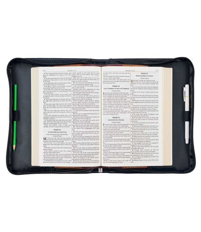 Walk by Faith Black and Gray Faux Leather Classic Bible Cover - 2 Corinthians 5:7 仿皮拉鏈聖經套