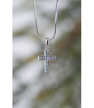Eden Merry Jewelry Pendant Necklaces - Little Blue Cross 【吊墜系列】藍水晶十字架項鍊