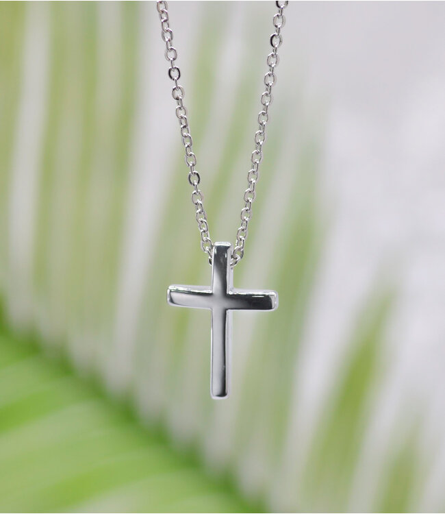 Grace Collection - Small Silver Cross Necklace | 【恩典系列】銀色十字架項鍊