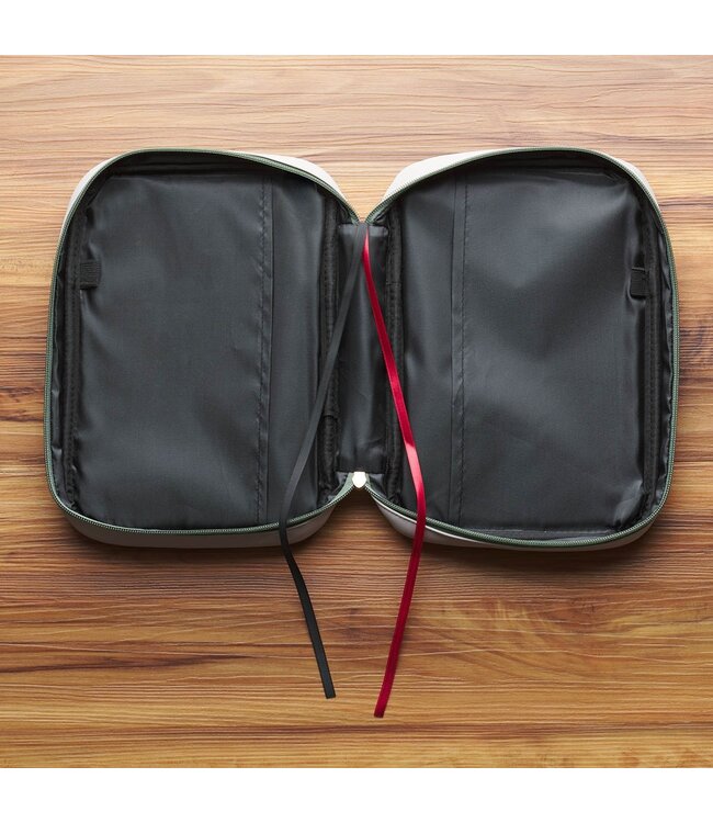 He Restores My Soul Gray Faux Leather Fashion Bible Cover - Psalm 23:3 | 仿皮聖經套