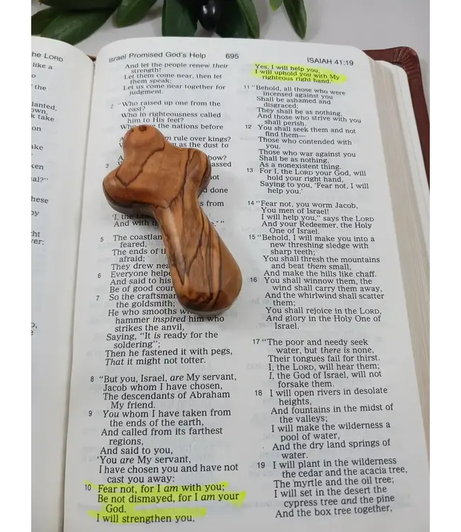 Pocket Prayer Comfort Cross (medium size) | 手工橄欖木療癒十字架