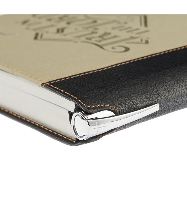 Trust in the Lord Black and Sand Faux Leather Classic Journal with Pen Holder - Proverbs 3:5 | 仿皮筆記本附筆槽