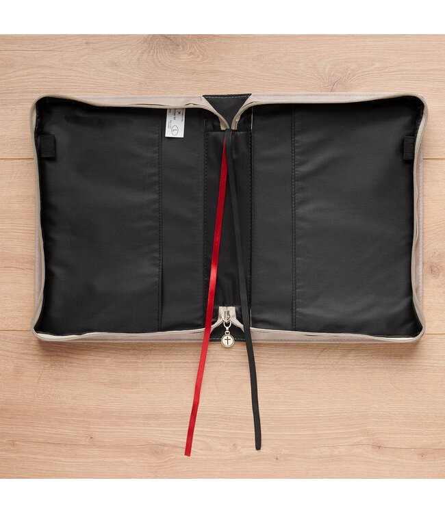 Sufficient Grace Taupe Wildflower Tapestry Faux Leather Fashion Bible Cover - 2 Corinthians 12:9 | 仿皮時尚聖經套