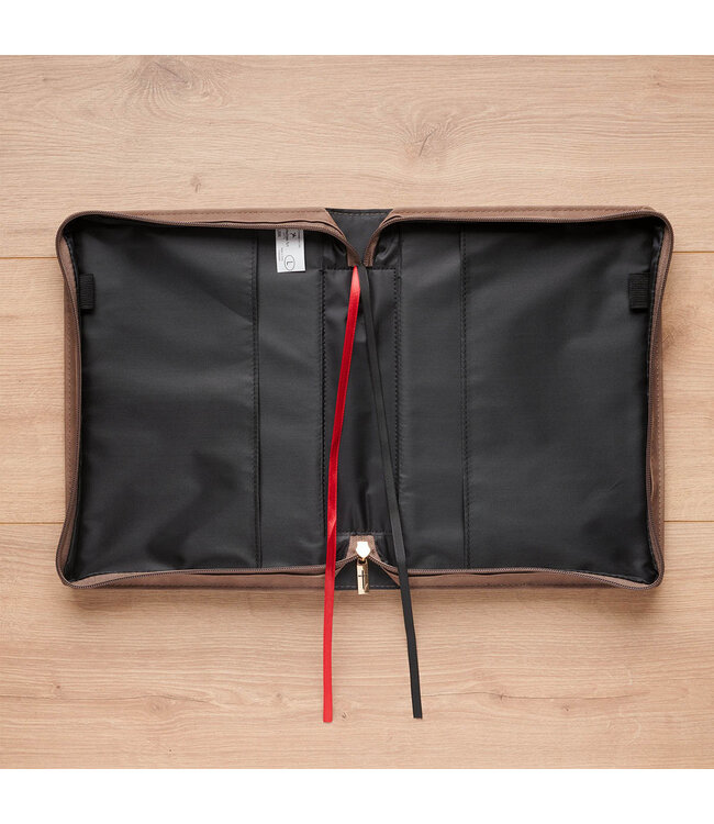 I Am With You Always Tan and Brown Faux Leather Classic Bible Cover - Matthew 28:20 | 仿皮經典聖經套