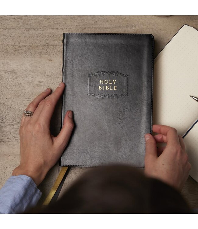 KJV Holy Bible, Center-Column Reference Bible, 73,000+ Cross References, Red Letter, Comfort Print: King James Version