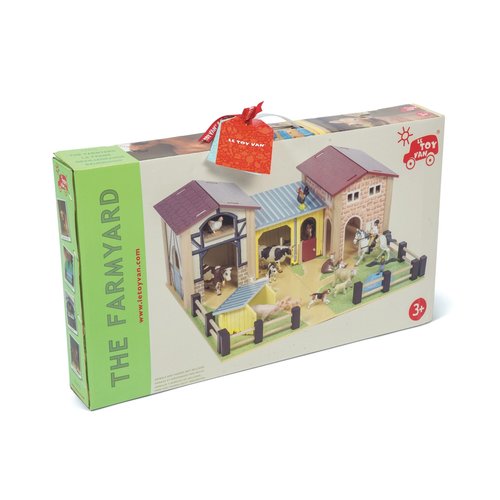 Le Toy Van Le Toy Van The Farmyard Le Toy Van Le Toy Van The Farmyard
