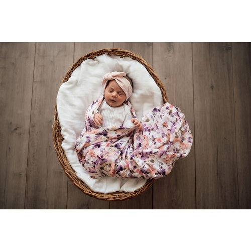 Snuggle Hunny Blushing Beauty | Organic Muslin Wrap Snuggle Hunny Blushing Beauty | Organic Muslin Wrap