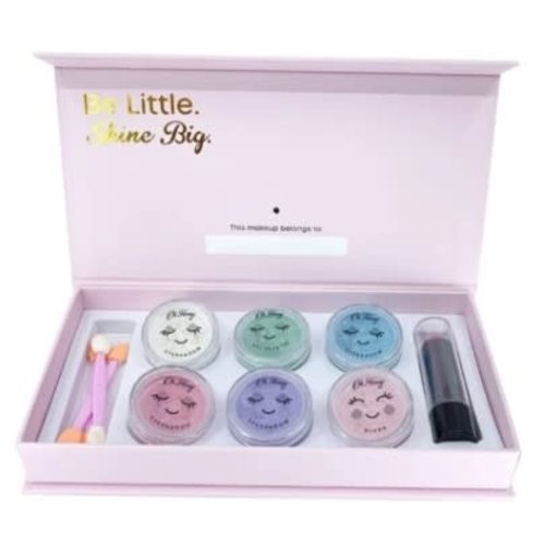 Deluxe Makeup Set Deluxe Makeup Set