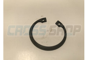 SEEGER FRONT WHEEL HUB I35