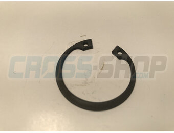 SEEGER FRONT WHEEL HUB I35