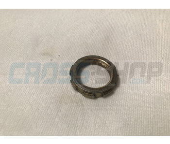 NUT STEERING BEARING 85J 13->