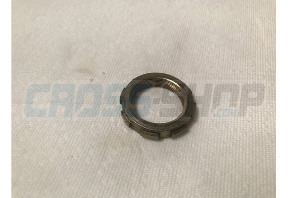 NUT STEERING BEARING 85J 13->