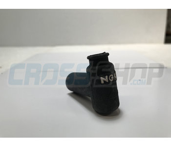 CAP NGK SPARK PLUG LB05EMH