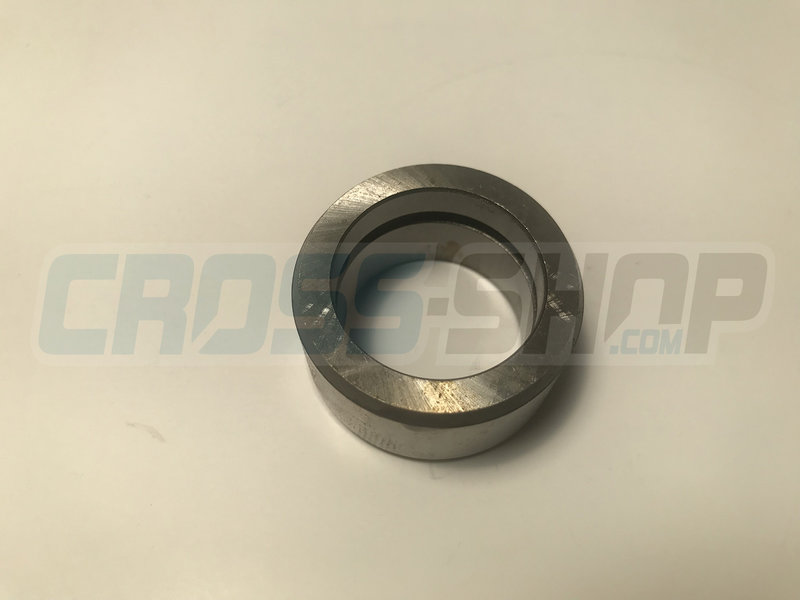 SPACER CRANKSHAFT 250 RH.SIDE