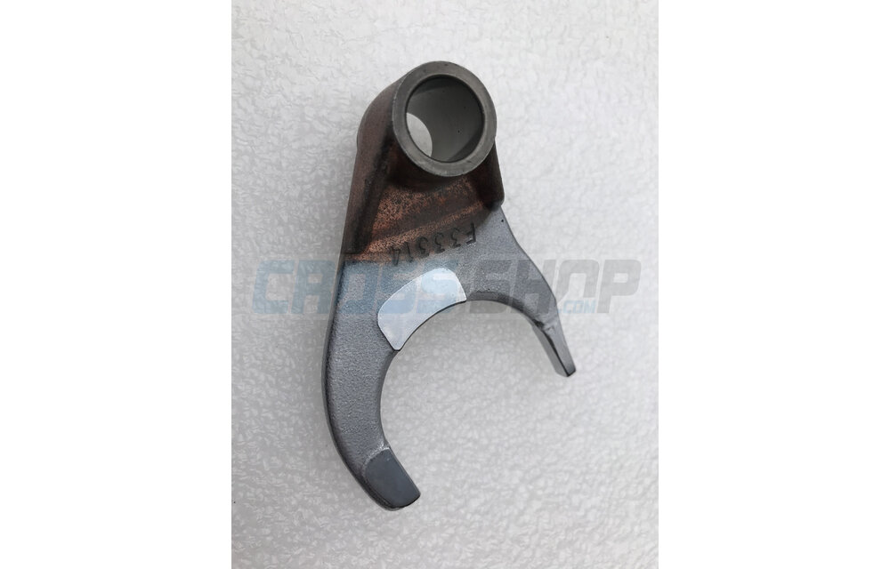SHIFT FORK SECONDARY 125/250CR