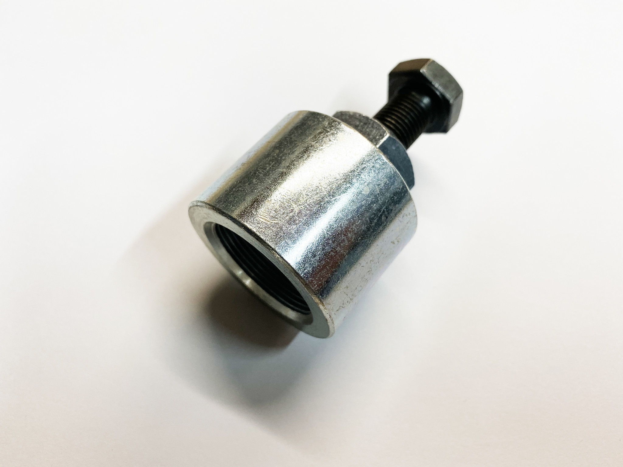 FLYWHEEL PULLER KOKUSAN 250/300 2T ES 19->