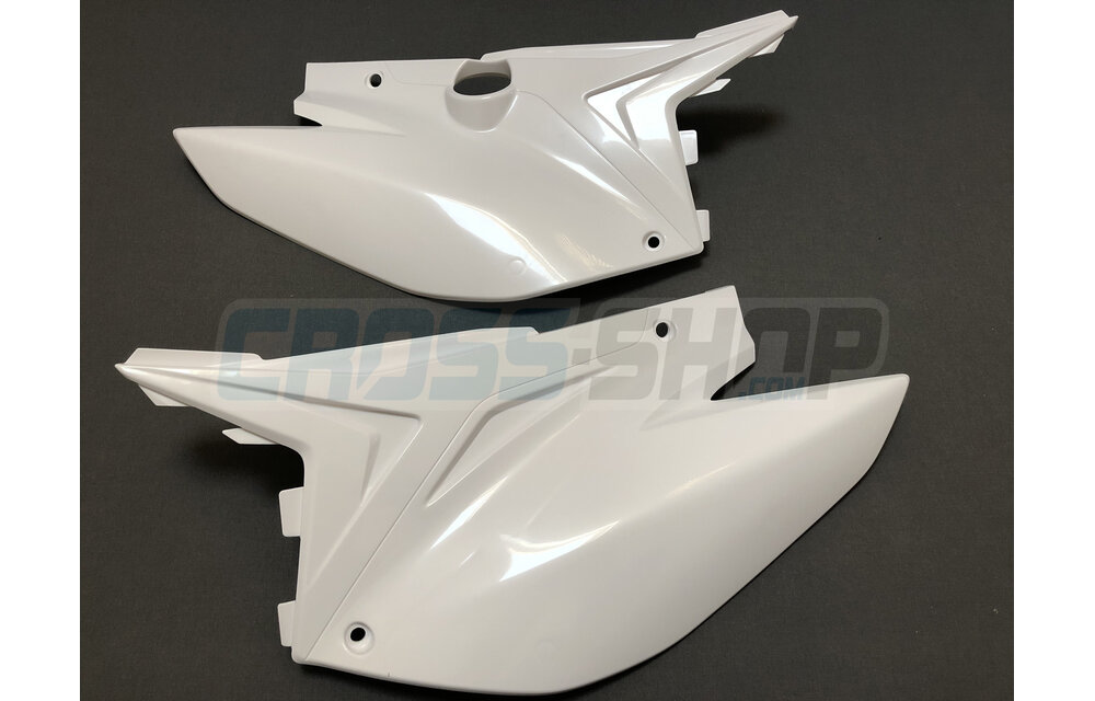 SIDE PANELS RH+LH4S TWIN15>WH.