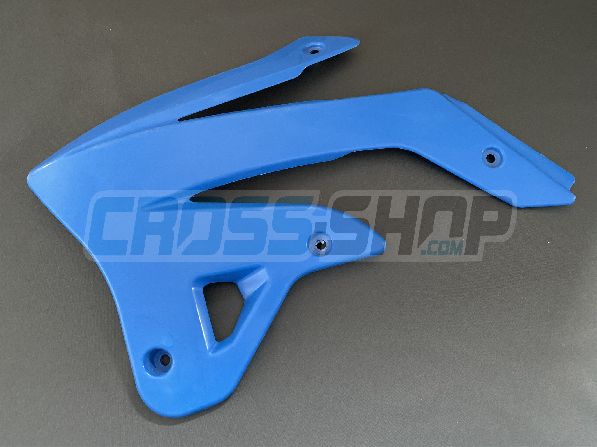 SHROUD LH RAD. M.08/-> BLU