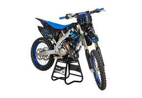 TM 2015+ 2T EN BLACK PLASTIC KIT