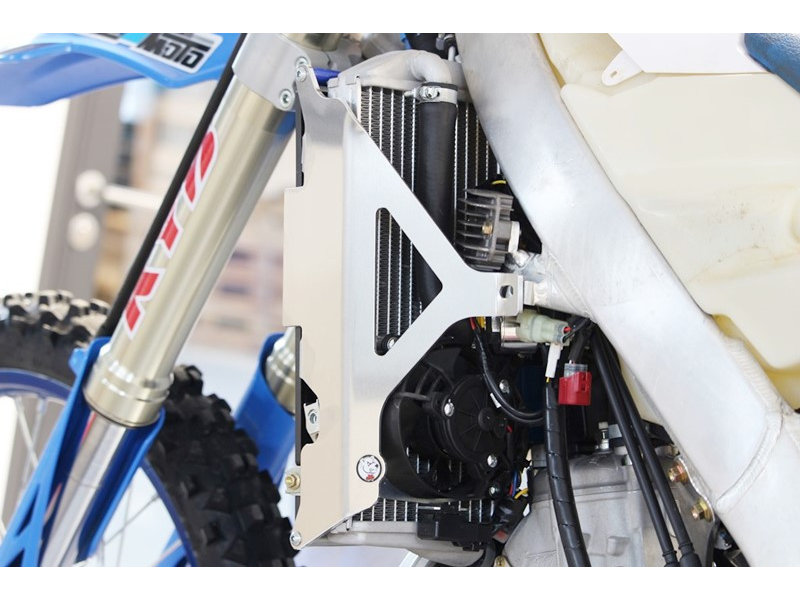 AXP AXP 2022 -> TM RACING 125/144/250/300 2stroke MX/END (CARB & Fi) XTREME RADIATOR GUARDS - BLACK