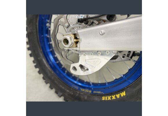 Rear brake disc guard 2008+